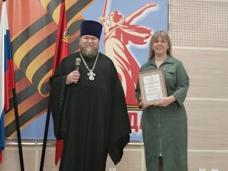 Праздничный концерт в Дрезненской СОШ №1 в рамках Рождественских образовательных чтений — фото 2