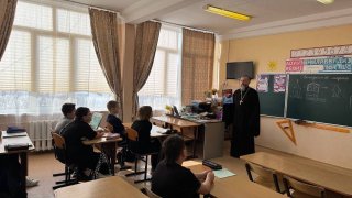 Урок в Ефимовском корпусе Рахмановской СОШ им. Е.Ф. Кошенкова