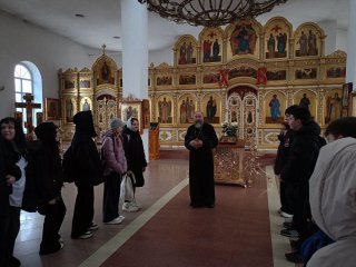 Посещение Казанского храма г. Павловский Посад учащимися МОУ СОШ №18