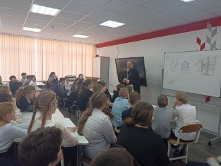 Урок о православных книжных изданиях в Евсеевском корпусе Рахмановской СОШ