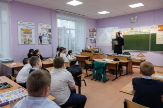 Миссионерские занятия в школе №1 г. Орехово-Зуево в рамках Рождественских чтений