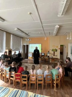 Занятие в дошкольном отделении «Золотой петушок» гимназии Павлово-Посадского округа