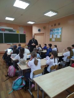 Уроки православия в МБОУ «СОШ №4 им. Героя Советского Союза Ф.Т. Жарова» города Шатура
