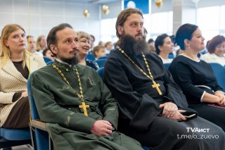 Юбилей школы в Дрезне: поздравление духовенства Ликино-Дулёвского благочиния — фото 2