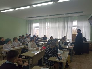 Беседа о семье в Евсеевском корпусе Рахмановской школы