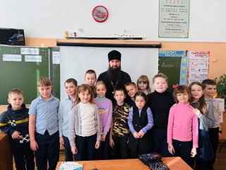 Духовно-просветительская беседа в МОУ СОШ №18 (корп.3) города Павловский Посад — фото 2