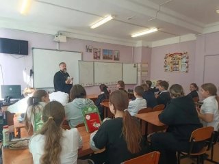 Беседа о Воскресении Христовом в Рахмановской СОШ — фото 2